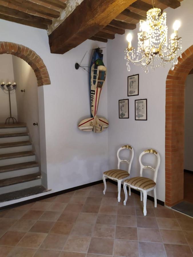 فيلا Lariفي Borgo Antico المظهر الخارجي الصورة