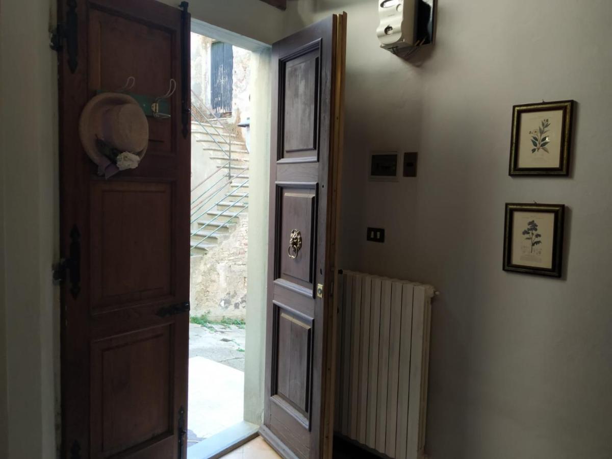 فيلا Lariفي Borgo Antico المظهر الخارجي الصورة
